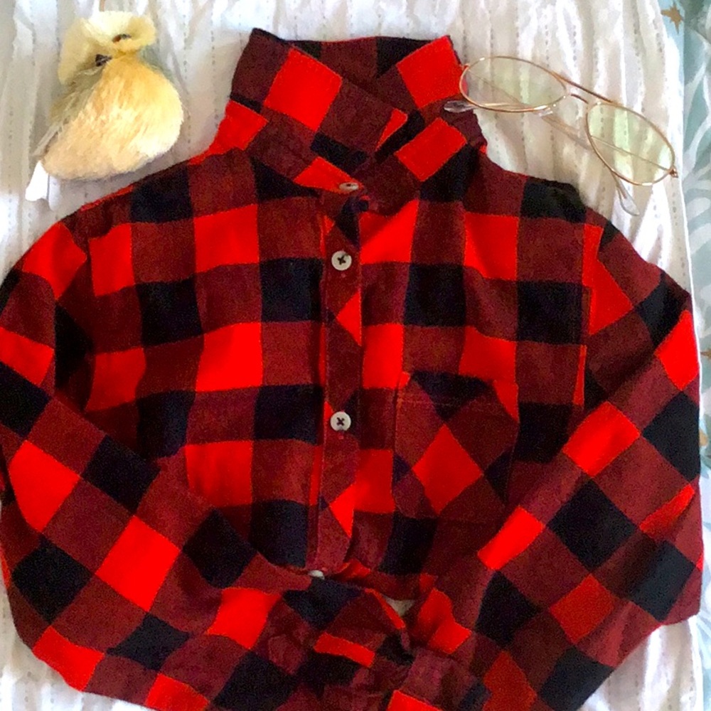 🌸Teen girls checkered flannel ✨🐻